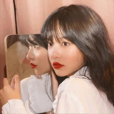草裙舞女孩